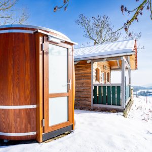 Winteransicht Ferienhof Domäne Groschwitz